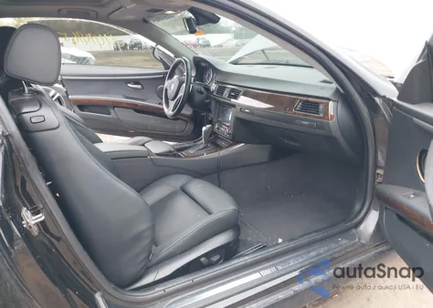 2010 BMW 328I xDrive z USA, uszkodzony, nr VIN WBAWV5C59AP082042